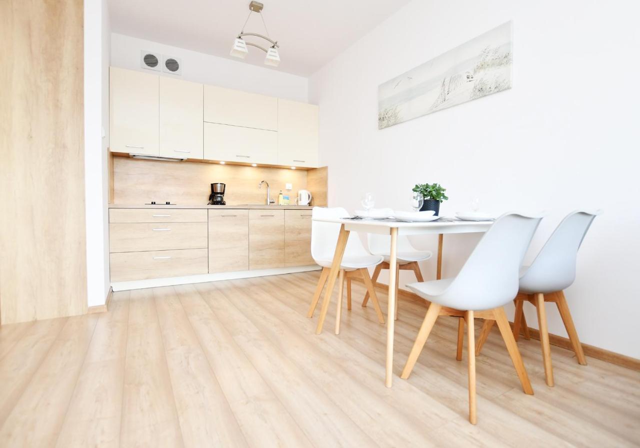 Apartament Solna C506 Kolobřeh Exteriér fotografie